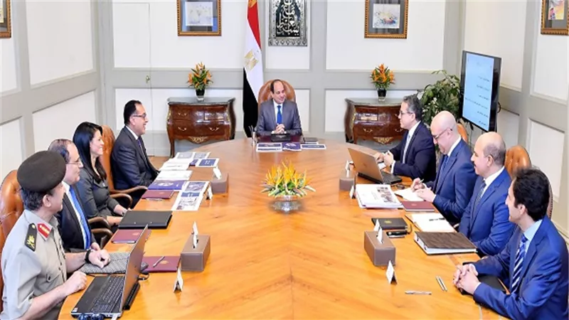 بسام راضي: تفاصيل اجتماع الرئيس السيسي مع رئيس الوزراء ووزراء الآثار والسياحة والإسكان
