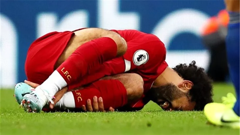 تعرف على مدة غياب محمد صلاح عن الملاعب بسبب الإصابة