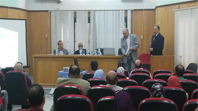 التأمين الصحى بالسويس تعقد ورشة عمل لمنظومة الشكاوى بحضور مسؤول مجلس الوزراء