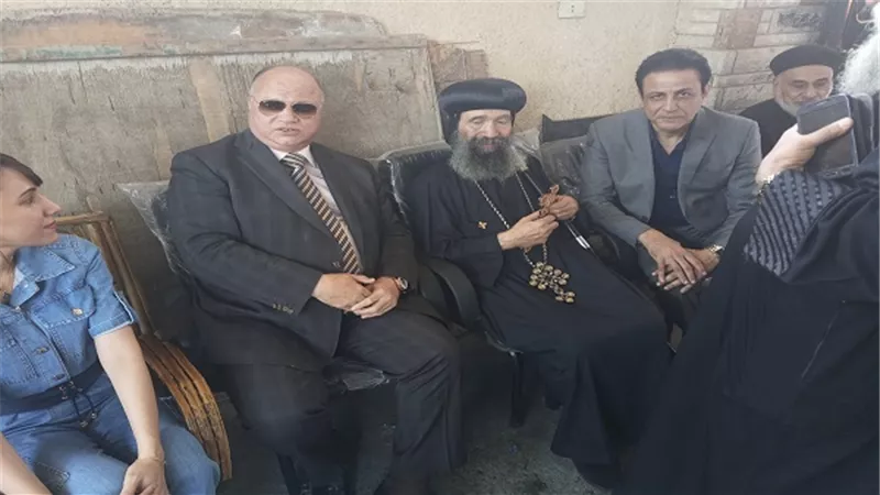 محافظ القاهرة يتفقد كنيسة ماري جرجس بحلوان