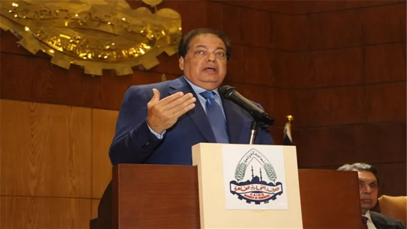 أبو العينين يدعو لتطبيق قانون المنطقة الاقتصادية على كافة مشروعات الاستثمار