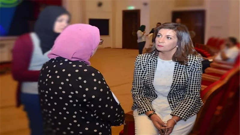 وزيرة الهجرة تتفقد الاستعدادات النهائية لمؤتمر «مصر تستطيع بالاستثمار والتنمية»