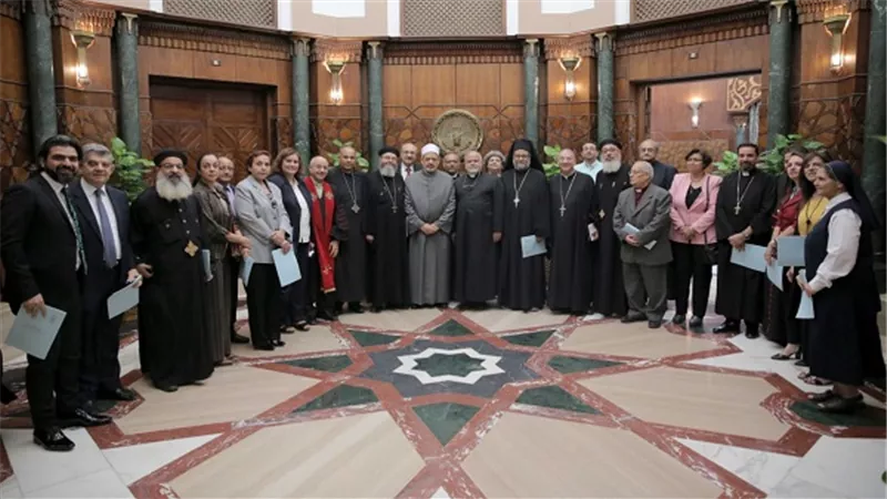 شيخ الأزهر يستقبل اللجنة التنفيذية لمجلس كنائس مصر