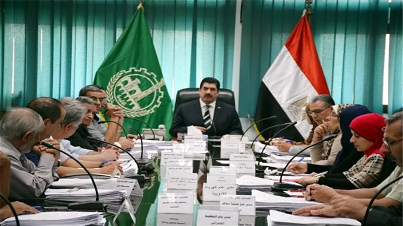 محافظ القليوبية يترأس إجتماع مجلس إدارة المناطق الصناعية