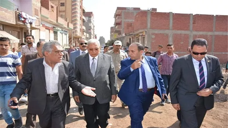 محافظ الدقهلية.. يكلف رئيس المدينة باستخراج رخصة بناء لإحدى المواطنات بالسنبلاوين