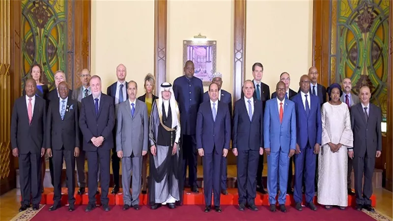 الرئيس السيسي يستقبل رؤساء الوفود المشاركة في فعاليات أسبوع القاهرة الثاني للمياه