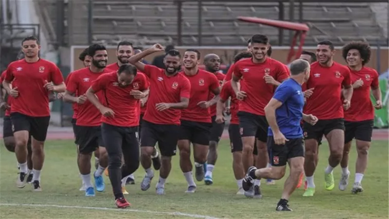 في الأهلي.. مفاجأت سارة قبل القمة 