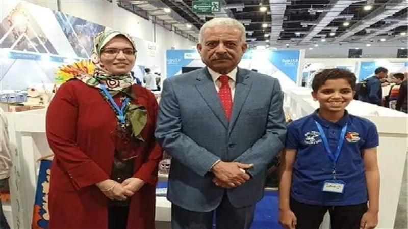 حصول طالب سويسي على 10 الآف جنيه لإحتلاله المركز الأول فى المعرض الدولى للإبتكار