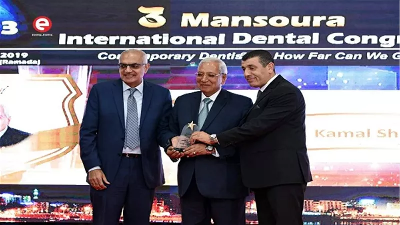 20محاضر دولياً في المؤتمر الدولي الثالث بطب اسنان المنصورة