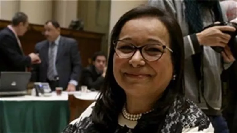 برلمانية تطالب بالتحقيق فى تجاوز رئيس هيئة الرقابة المالية لحدود اختصاصه 