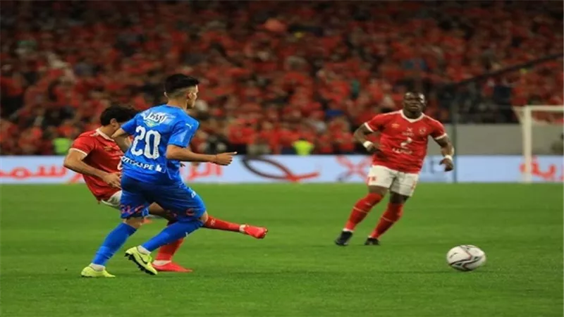 الحقيقة الكاملة لتأجيل مباراة الأهلي والزمالك في الدوري