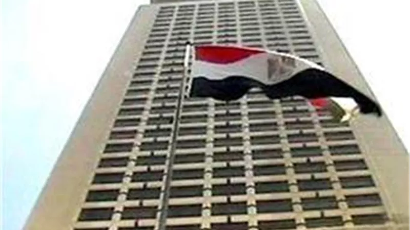 الخارجية: مصر تؤكد أهمية الالتزام بتنفيذ بنود اتفاق الرياض بشأن اليمن وإلغاء أي خطوة تخالفه