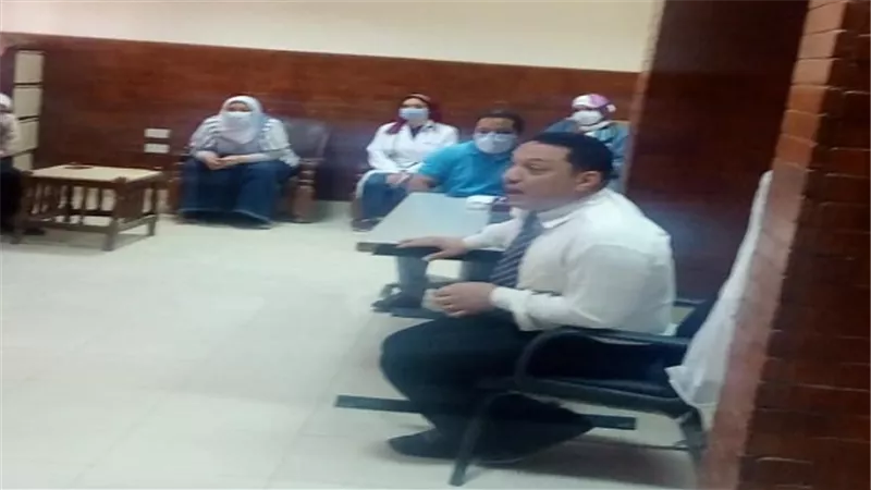 بحث أخر مستجدات كورونا في إجتماع وكيل صحة السويس بالأطباء 