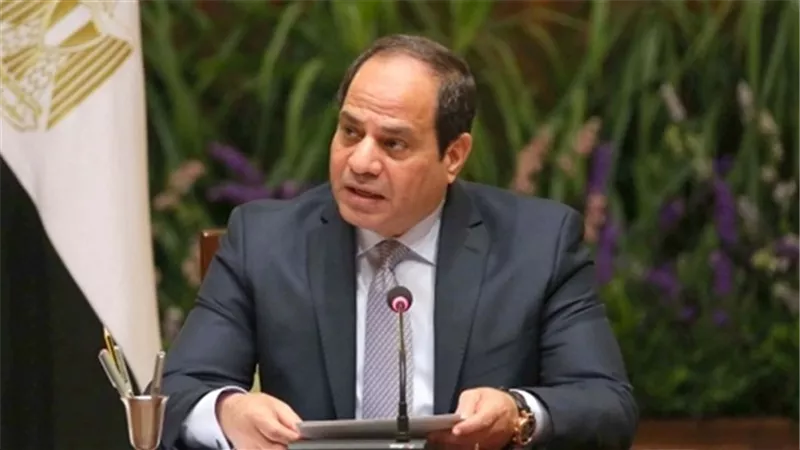 السيسي يجتمع برئيس الحكومة وعدد من الوزراء لبحث إنشاء 