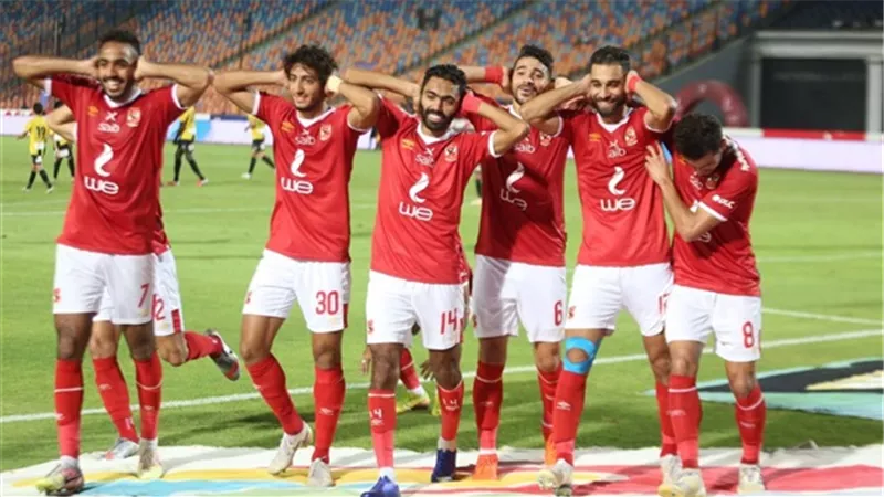 أرقام قياسية تنتظر الأهلي في مباراة بيراميدز.. إعرفها