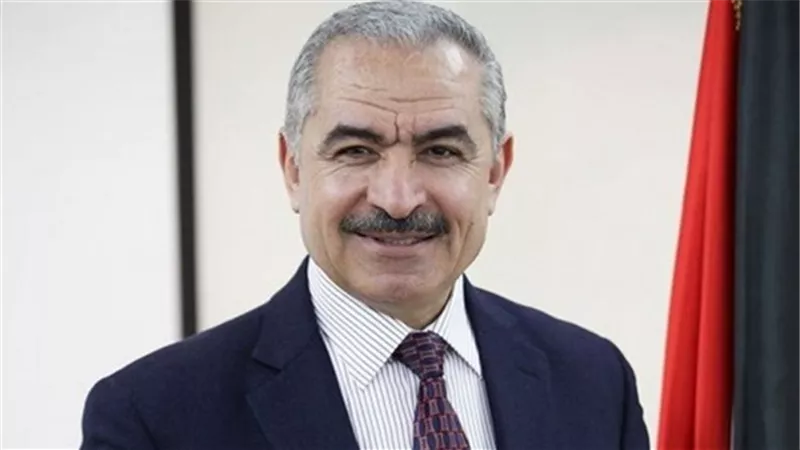 رئيس وزراء فلسطين يبحث مع مفوض عام 