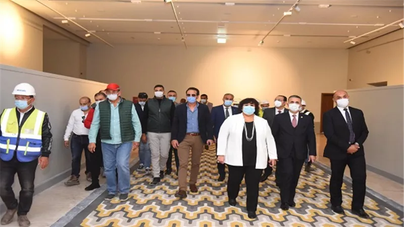 مستشار رئيس الجمهورية ووزيرة الثقافة يتفقدان متحف الفنون ومكتبة العاصمة الادارية الجديدة 