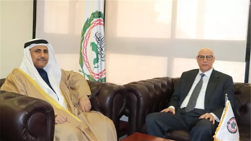 رئيس البرلمان العربي يستقبل السفير أحمد خطابي الأمين العام المساعد لجامعة الدول العربية