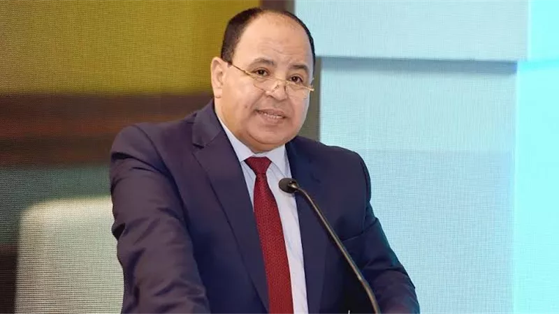 وزير المالية يوجه رسائل مهمة للممولين بشأن الإقرارات الإلكترونية