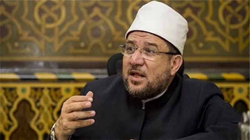 وزير الأوقاف: الاستثمار فى أذون الخزانة مشروطة بسداد ضريبة الأرباح