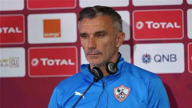 كارتيرون يرد على أنباء رحيله عن الزمالك
