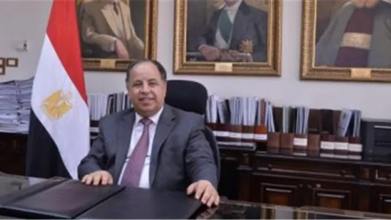 المالية: الموافقة على تحسين الأوضاع للعاملين بالصناديق الخاصة