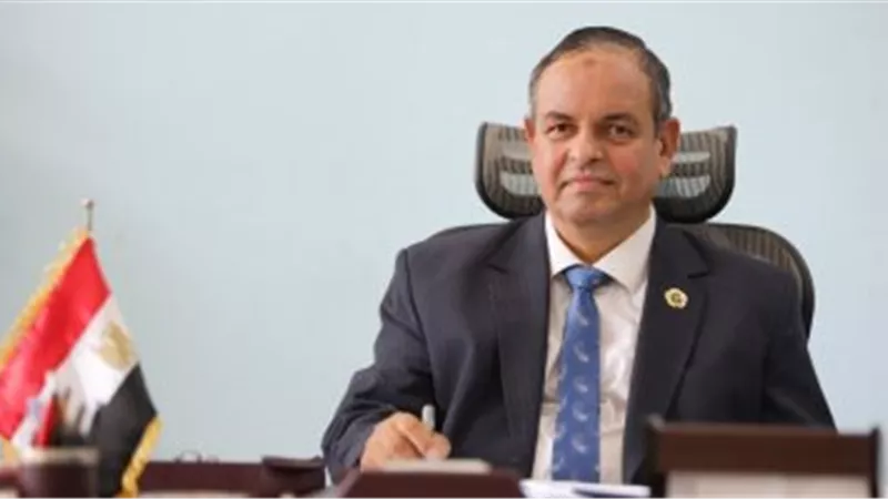 الجمارك تقرر إعفاء العالقين من أى غرامات