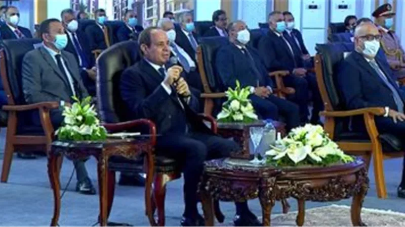 الرئيس: طرح شركة العاصمة الإدارية فى البورصة قريبا بـ100 مليار جنيه