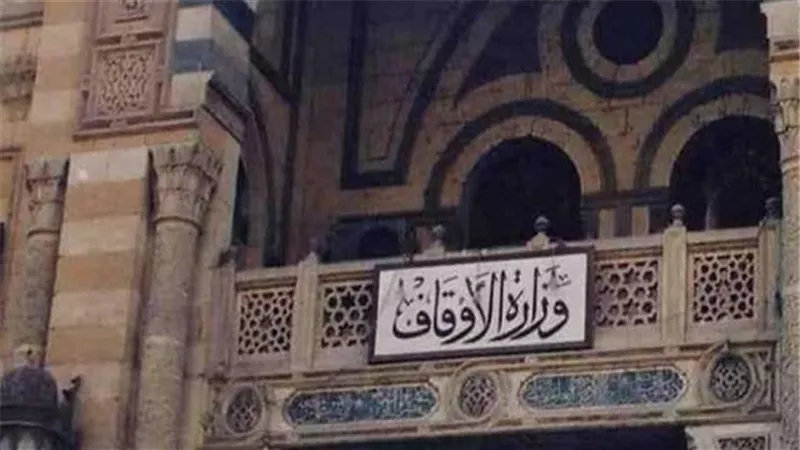 الأوقاف: زيادة 250 جنيها لتحسين دخل الأئمة بدءا من الشهر المقبل