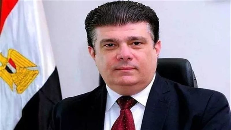 وزارة المالية تؤكد على  صرف مستحقات العاملين بالوطنية للإعلام