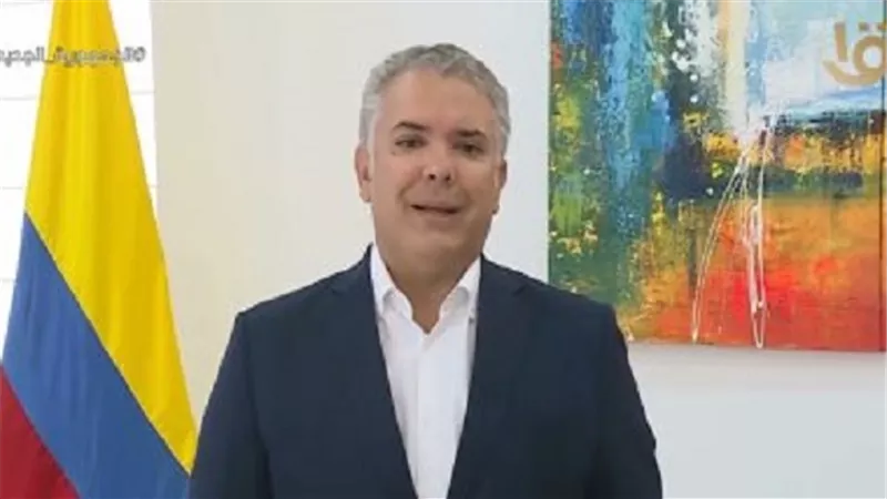 رئيس كولومبيا يلقى كلمة أمام جلسة منتدى شباب العالم بحضور الرئيس السيسي