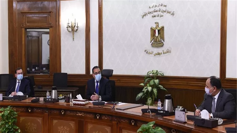 الحكومة: الرئيس كلف بسرعة الانتهاء من تراكمات اقتصادية منذ عقود طويلة