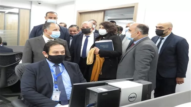 وزير المالية فى جولة ببعض المراكز الضريبية والجمركية بالإسكندرية 