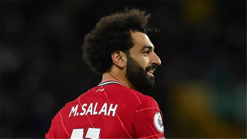 3 أهداف تفصل محمد صلاح عن إنجاز إنجليزي في دوري أبطال أوروبا