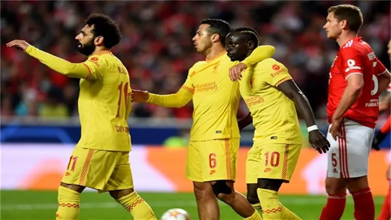 دوري أبطال أوروبا.. موعد وتشكيل مباراة ليفربول وبنفيكا 