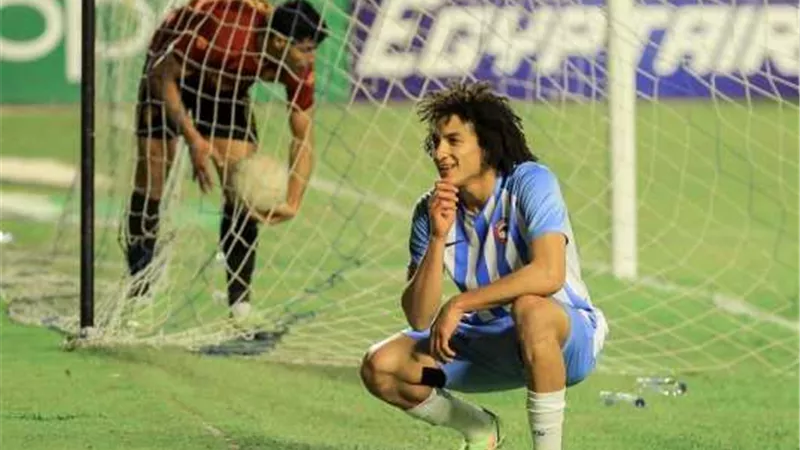 أرقام مثيرة لأحمد عاطف في الدوري المصري