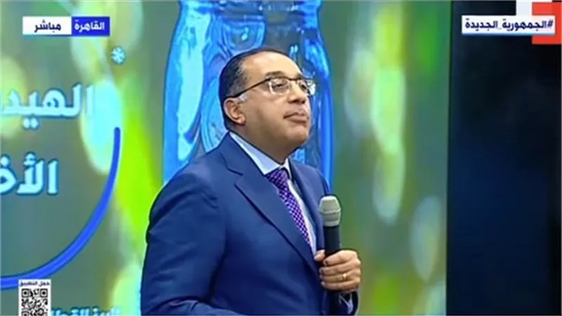 رئيس الوزراء: طرح 10 شركات قطاع أعمال وشركتين للقوات المسلحة فى البورصة قريبا