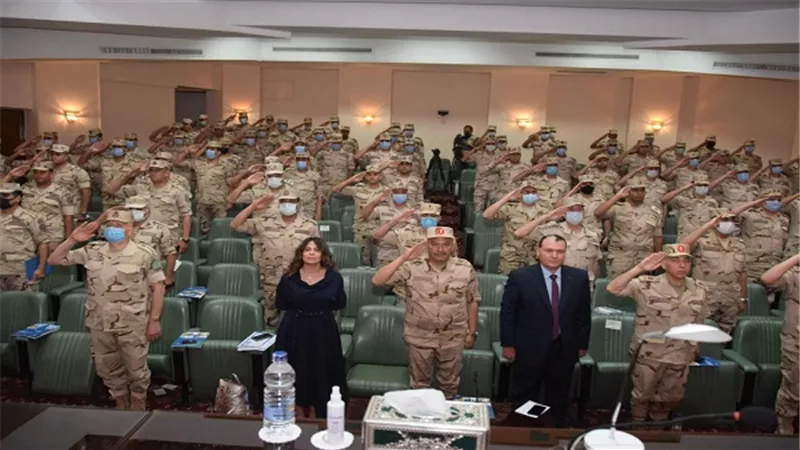 القوات المسلحة تنظم ندوة تثقيفية بالتعاون مع وزارتى المالية والتنمية المحلية