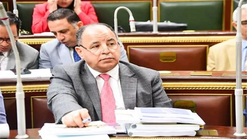 وزير المالية لـ