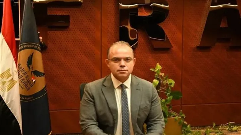 أول قرارات محمد فريد رئيس هيئة الرقابة المالية الجديد