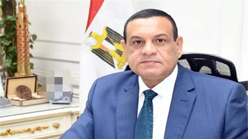 إصابة وزير التنمية المحلية فى حادث تصادم بطريق وادى النطرون