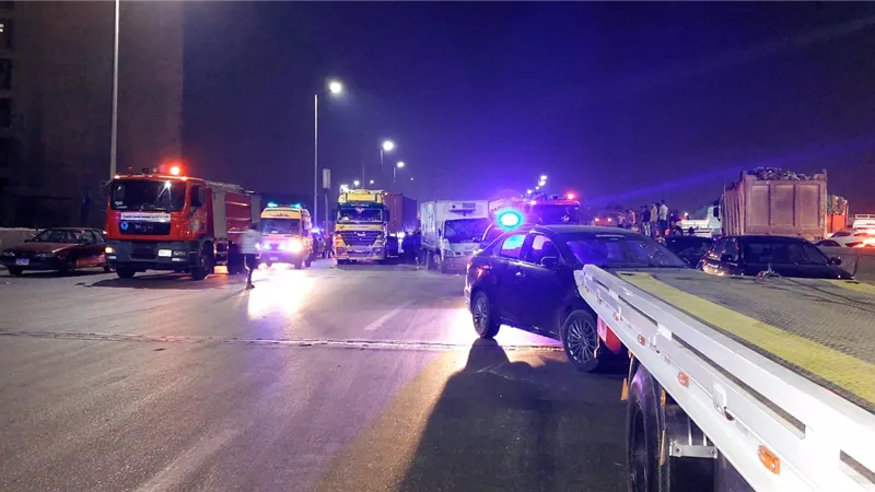  حادث دائري المريوطية.. يدهس 12 سياراة وتحول بعضها إلى كتلة حديد