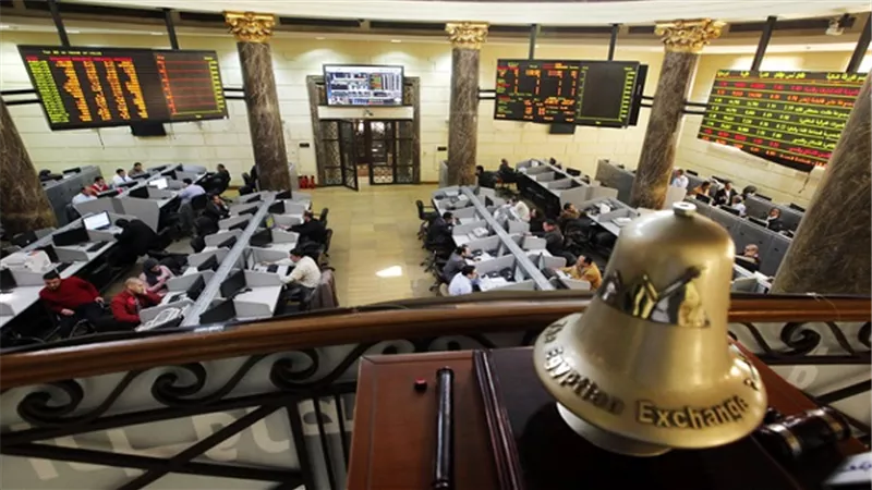 بعد رفع سعر الفائدة.. مفاجآت حول البورصة المصرية 
