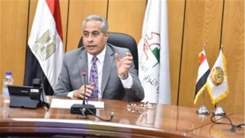 وزير القوى العاملة يدعو الشباب إلى الإقبال على العمل الحر