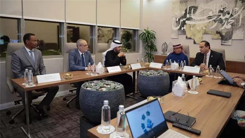 رئيس هيئة الرعاية الصحية يبحث التعاون مع شركة صلات لحلول الأعمال في مجال التكنولوجيا