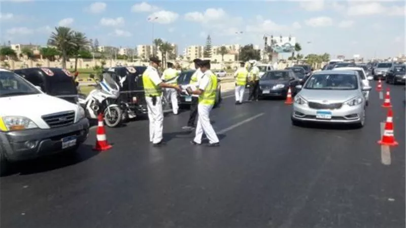 بكافة الطرق والمحاور.. المرور: ضبط 83263 مخالفة متنوعة