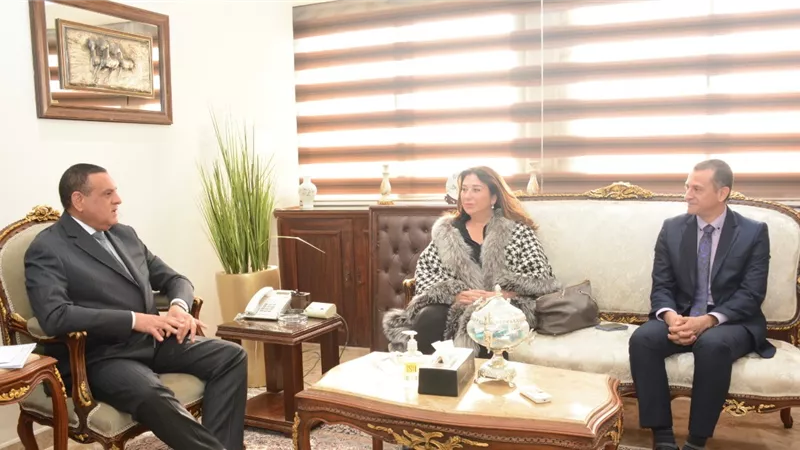 آمنة يبحث مع وفد برنامج الأمم المتحدة للمستوطنات البشرية ملفات التعاون المشترك