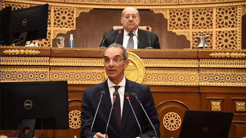 وزير الاتصالات: 50  مليار جنيه استثمارات فى مشروعات التحول الرقمى