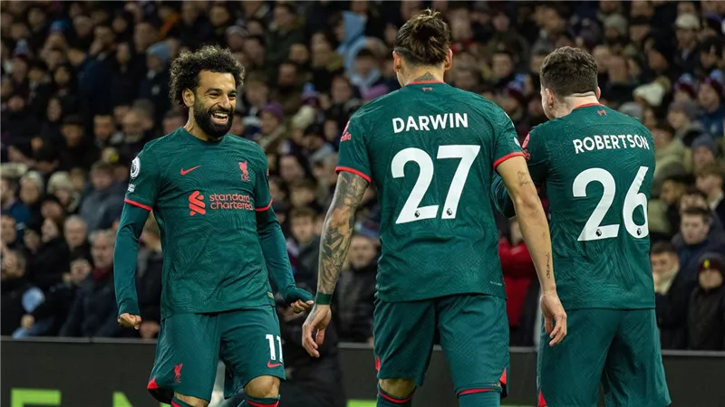 بهدف وأسيست.. محمد صلاح يقود ليفربول للفوز على أستون فيلا
