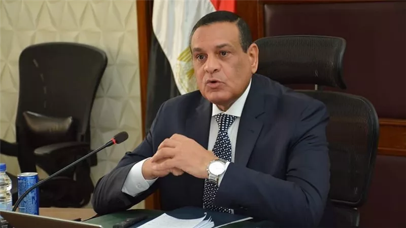 وزير التنمية المحلية يستعرض أهم الأنشطة والإنجازات التى تحققت فى مبادرة 